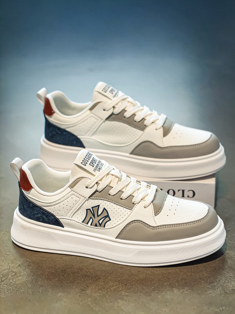 男鞋春季2026新款青少年高级感休闲板鞋增高软底百搭运动小白潮鞋主图