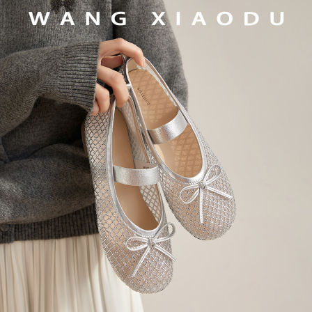 【王小毒】星光点点●蝴蝶结镂空玛丽珍鞋女粗跟轻便通勤浅口单鞋