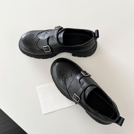 羊皮版~英伦风布洛克雕花乐福鞋女时髦双扣带中跟黑色复古小皮鞋