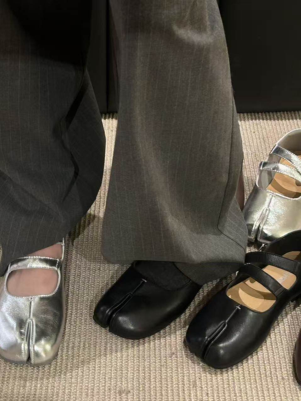 H55女鞋地下足袋2026春季新款简约浅口分趾一字扣小众玛丽珍单鞋主图