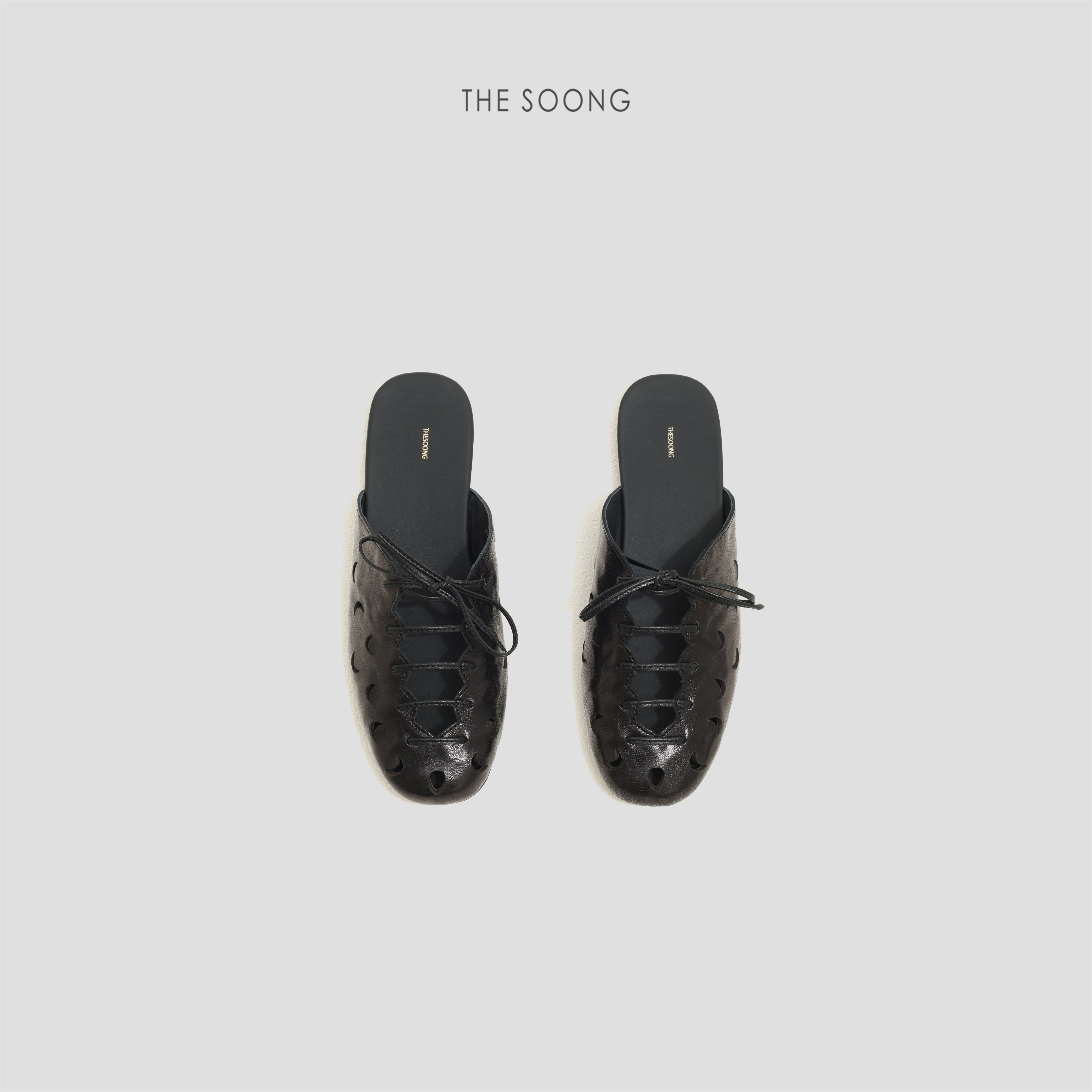 THESOONG/复古随性 手工镂空系带羊皮包头一脚蹬拖鞋HWXZ8626主图