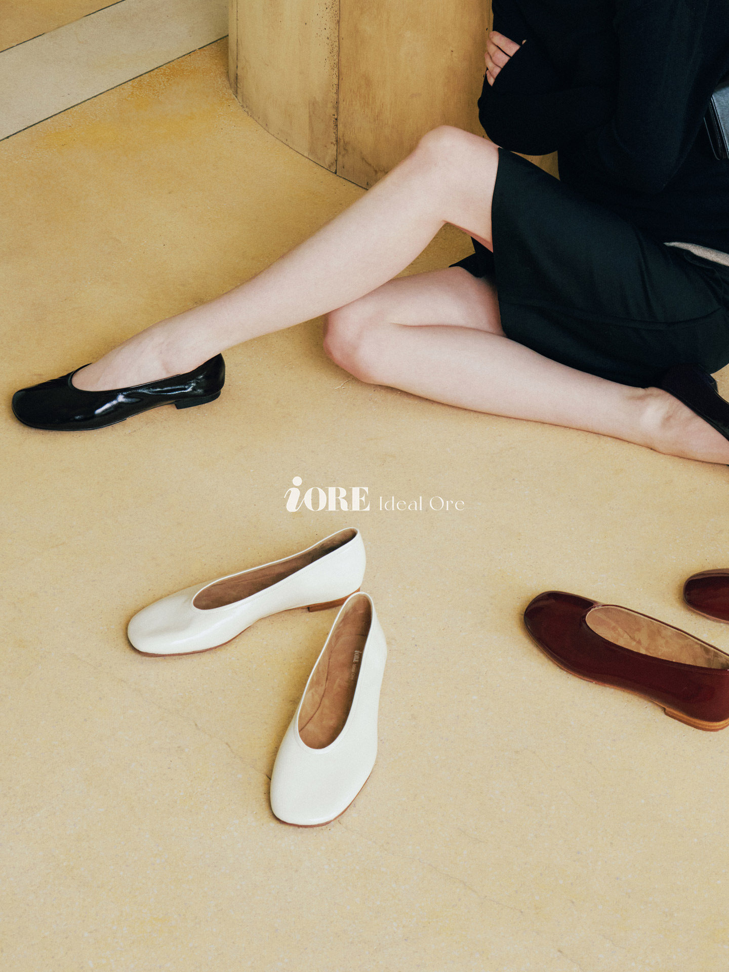 IORE理想矿石设计师原创 简约结构语言 百搭舒适牛皮平底圆头单鞋主图