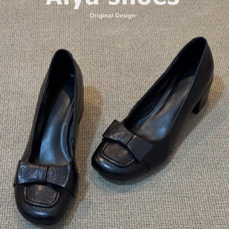 羊皮版~中跟方头单鞋女2026新款真皮百搭浅口粗跟蝴蝶结玛丽珍鞋