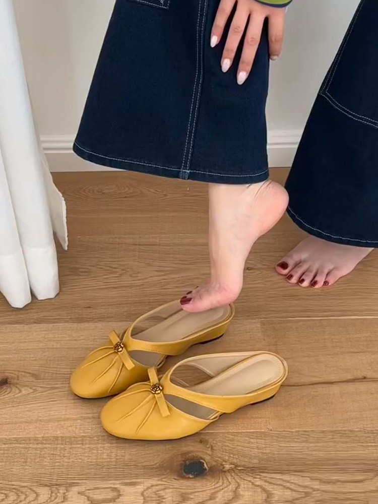 羊皮版~法式温柔褶皱包头鞋女一脚蹬厚底蝴蝶结山茶花镂空凉拖鞋主图