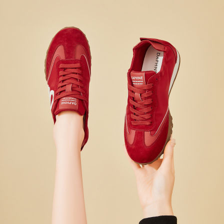 达芙妮红色德训鞋女2026新款巨好看阿甘鞋运动鞋春季爆款休闲女鞋