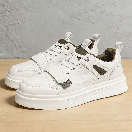 男生鞋子百搭款春季皮面防水小白鞋简约高级感青少年休闲男士板鞋