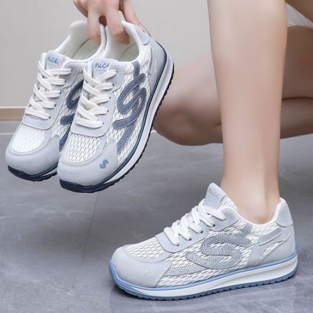 2026早春新款德训鞋女厚底百搭复古透气增高女阿甘鞋运动休闲女鞋