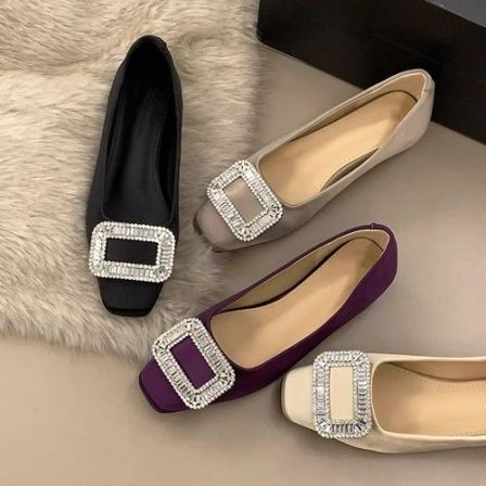 啄木鸟法式水钻方扣单鞋女2026年春季内增高浅口通勤百搭气质鞋女