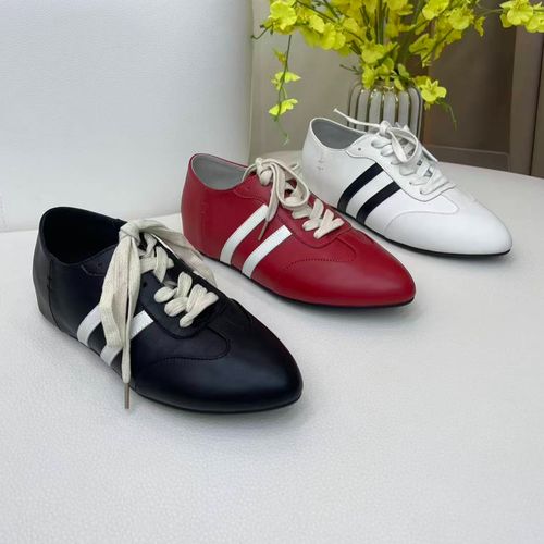 时尚百搭休闲春夏运动鞋女士尖头街头风单鞋轻职风平底软底女鞋主图