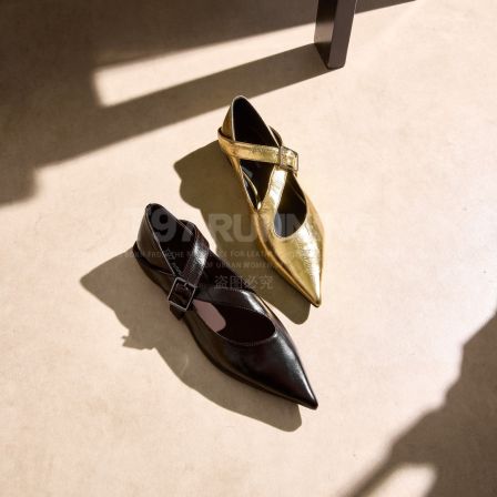 2026早春新款欧洲站小众设计师款尖头交叉扣带浅口单鞋G3536