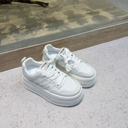 经典百搭女款2026厚底增高6cm休闲板鞋小白鞋主图