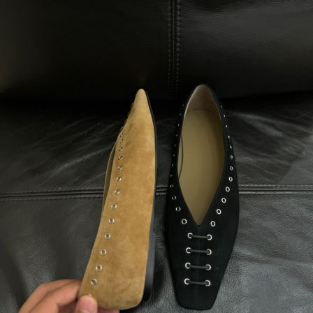 【FELOCCA】铆钉平底鞋女方头鞋显瘦v口单鞋NYN-5510