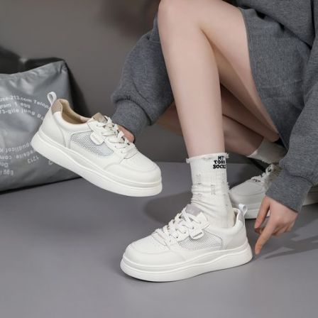 大码女鞋40一43时尚透气单网运动休闲鞋2026春夏季新款大号小白鞋