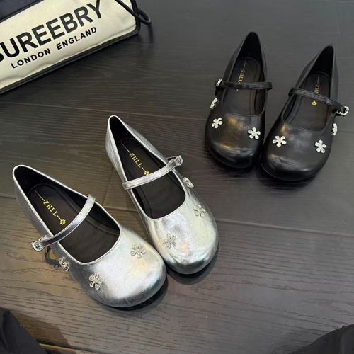 40 - 43新款水钻花朵百搭玛丽珍单鞋主图