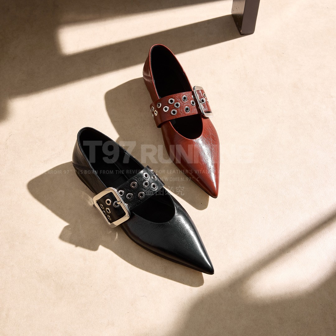 2026早春新款老钱风复古浅口尖头一字扣带通勤单鞋女G3380主图