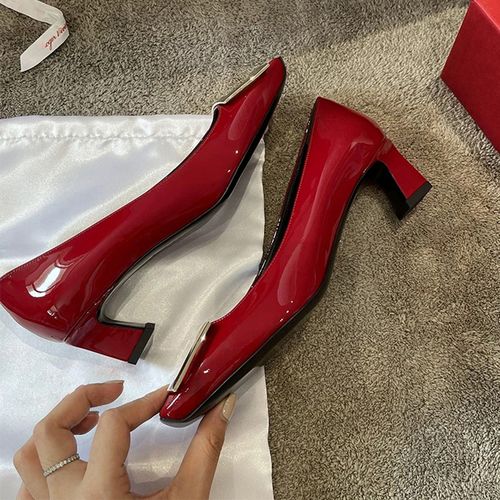 经典款rv漆皮方扣高跟单鞋女低跟法式百搭浅口方头中跟通勤工作鞋主图