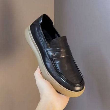 新款高品质全皮面休闲百搭时尚男鞋