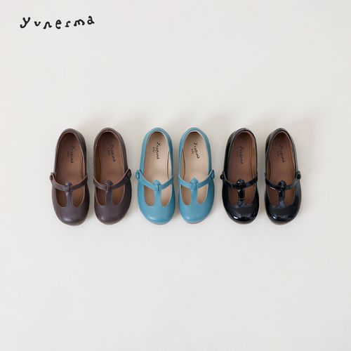 允儿妈女童春季小众牛皮魔术贴小皮鞋女孩复古公主鞋儿童鞋子单鞋主图