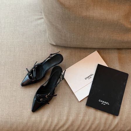 高奢头层小牛皮 舒适优雅尖头细高跟鞋娇生惯养的美