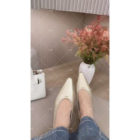 （小凤C定制）时尚百搭尖头小单鞋