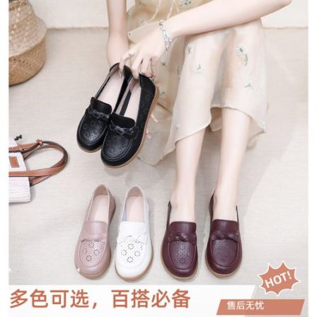 足梦娇2025夏季妈妈鞋平底平跟洞洞鞋镂空包头休闲风防滑透气软底