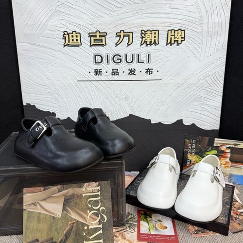 【迪古力】欧洲站2026新款勃肯轻便软底小皮鞋百搭休闲鞋单鞋女兔主图