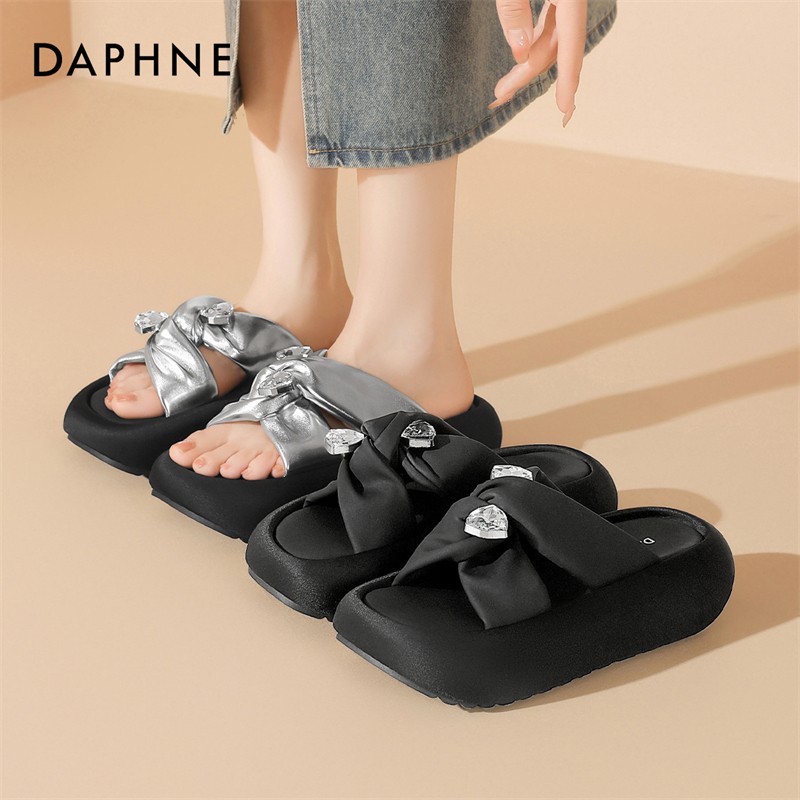 达芙妮厚底露趾防滑凉拖鞋2026夏季爆款适合休闲出游耐磨耐穿女鞋主图