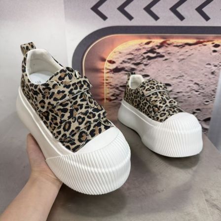 000新款2026圆头系带韩版简约休闲板鞋潮流百搭ins