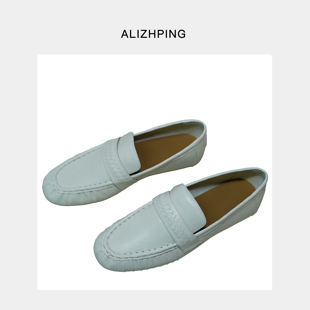 【ALIZHPING】复古英伦风女士平底乐福鞋春季新款P530主图