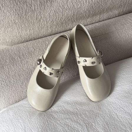 小发喵「 心缀星芒浅口圆头单鞋｜奢雅履间轻诉风华之韵」777