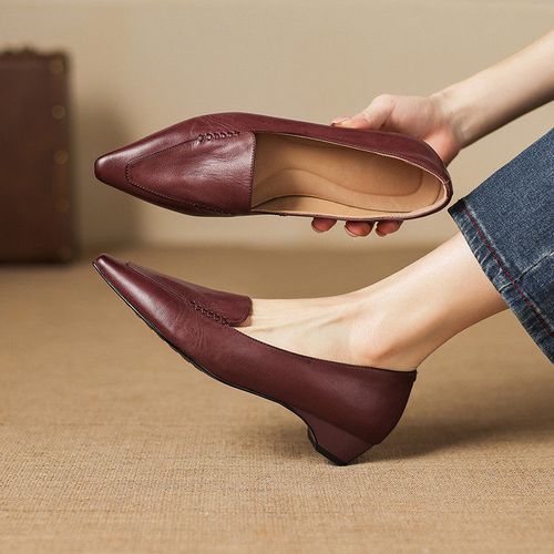 尖头2026年春季乐福鞋粗跟中口2026年春新款真皮女鞋主图