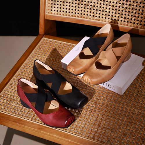 【原对版】马皮猪鼻子芭蕾舞鞋女复古方头粗跟法式交叉绑带2026新款主图