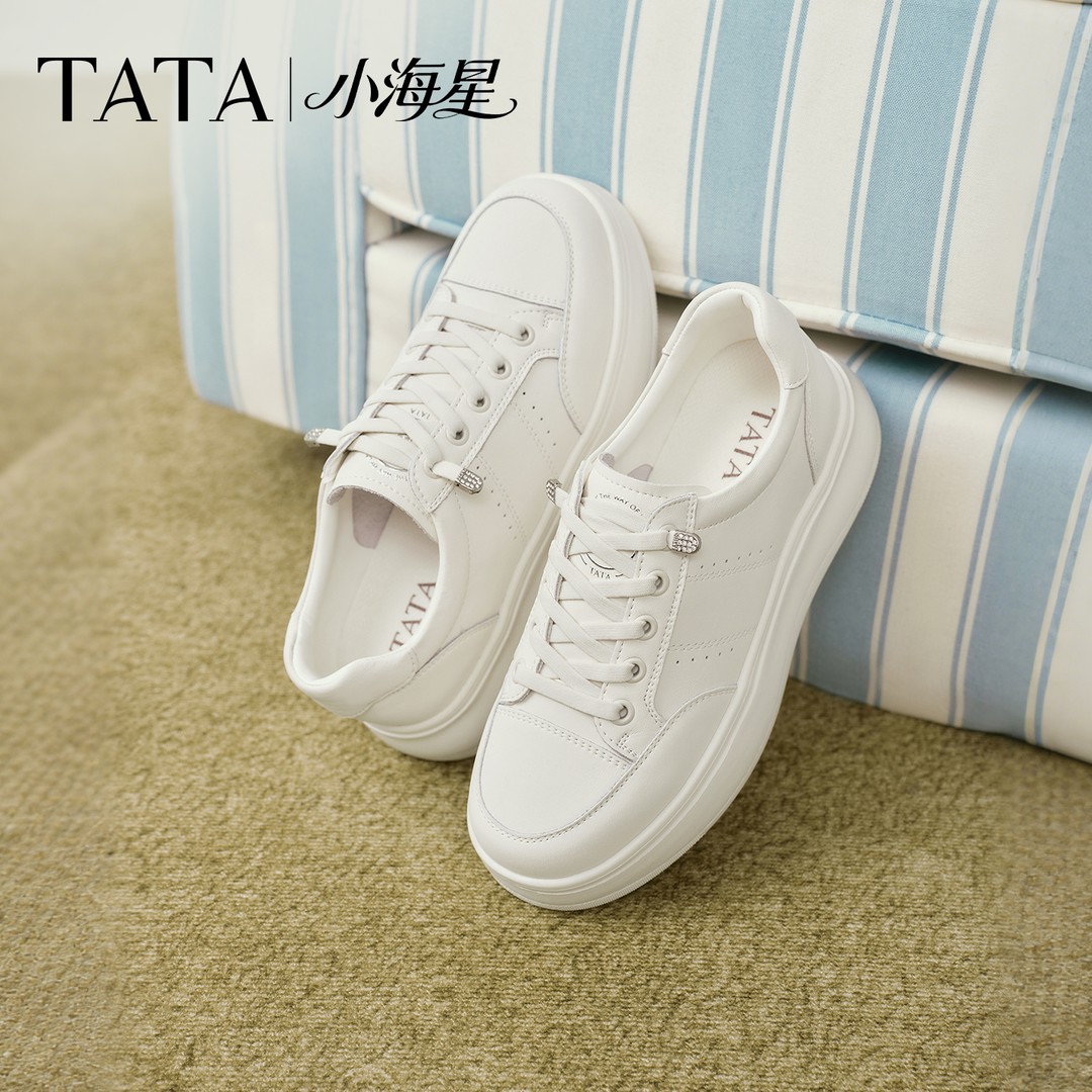 TATA他她2026春新款商场同款时尚休闲板鞋简约百搭小白鞋CLK01AM6主图