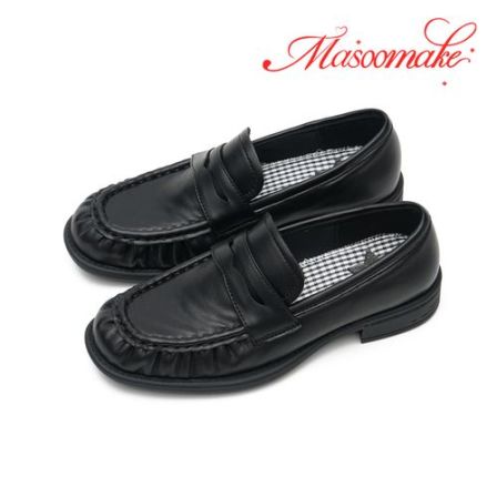 玛速主义2026年春季新款复古褶皱乐福鞋黑色小皮鞋时尚百搭单鞋女
