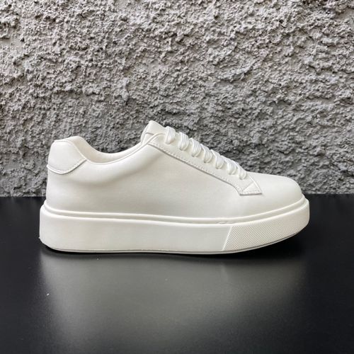 春季新款男士防滑耐磨小白鞋发泡底轻便舒适时尚休闲鞋耐脏潮鞋主图