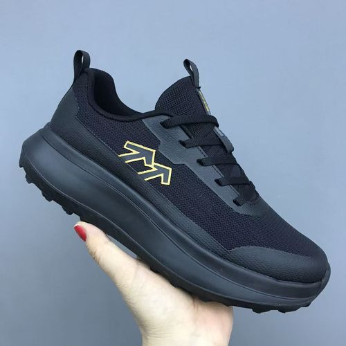 黑色新款男士透气网面软底轻便百搭休闲运动鞋2026时尚男鞋潮鞋主图