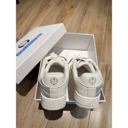 哆啦A梦板鞋男款耐磨低帮涂鸦增高板鞋透气春秋百搭时尚休闲鞋X