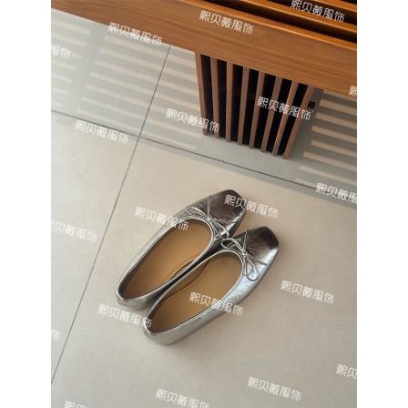 熙贝薇2 法式复古蝴蝶结浅口百搭平底精致女式单鞋 G6161