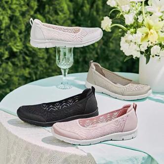 斯凯奇新款女士软底妈妈鞋老年耐穿休闲一脚蹬浅口单鞋蕾丝舞曲妈