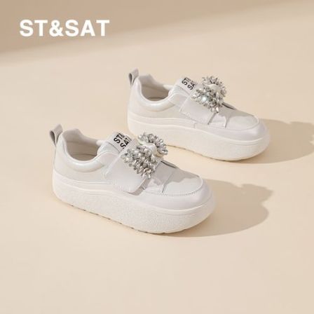 星期六真皮软底不累脚休闲板鞋女2026春季新款魔术贴百搭厚底女鞋