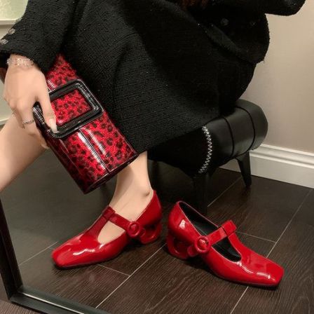 牛皮~5cm红色法式方头浅口单鞋女粗跟玛丽珍扣带漆皮高跟真皮女鞋