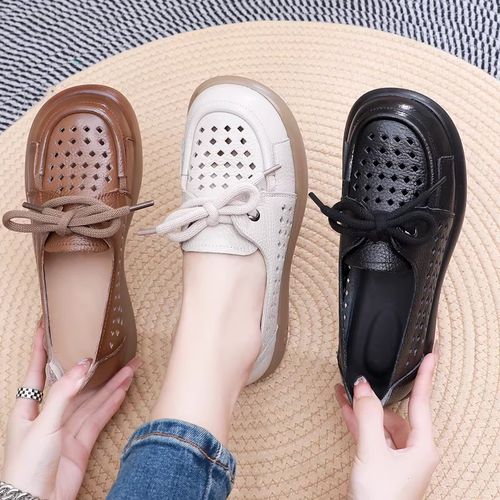 2026新款夏季洞洞鞋真皮软底舒适单鞋妈妈鞋凉鞋平底防滑中年女鞋主图