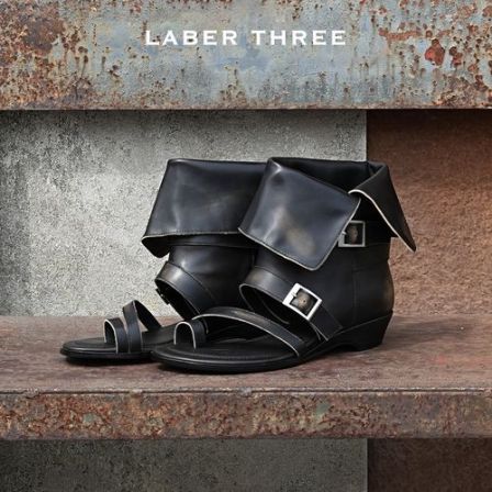 【珠珠专属】LABERTHREE26春季横带夹趾罗马凉靴时尚复古扣带两穿短筒女靴