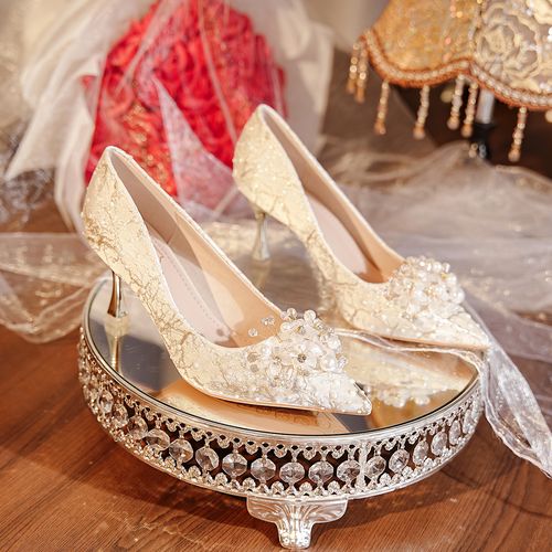 2026新款国风绸缎水钻珍珠花瓣高跟鞋女优雅细跟尖头女单鞋主图