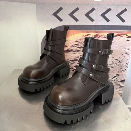 585-15新款2026精品百搭潮流马丁靴中筒烟筒黑色女士