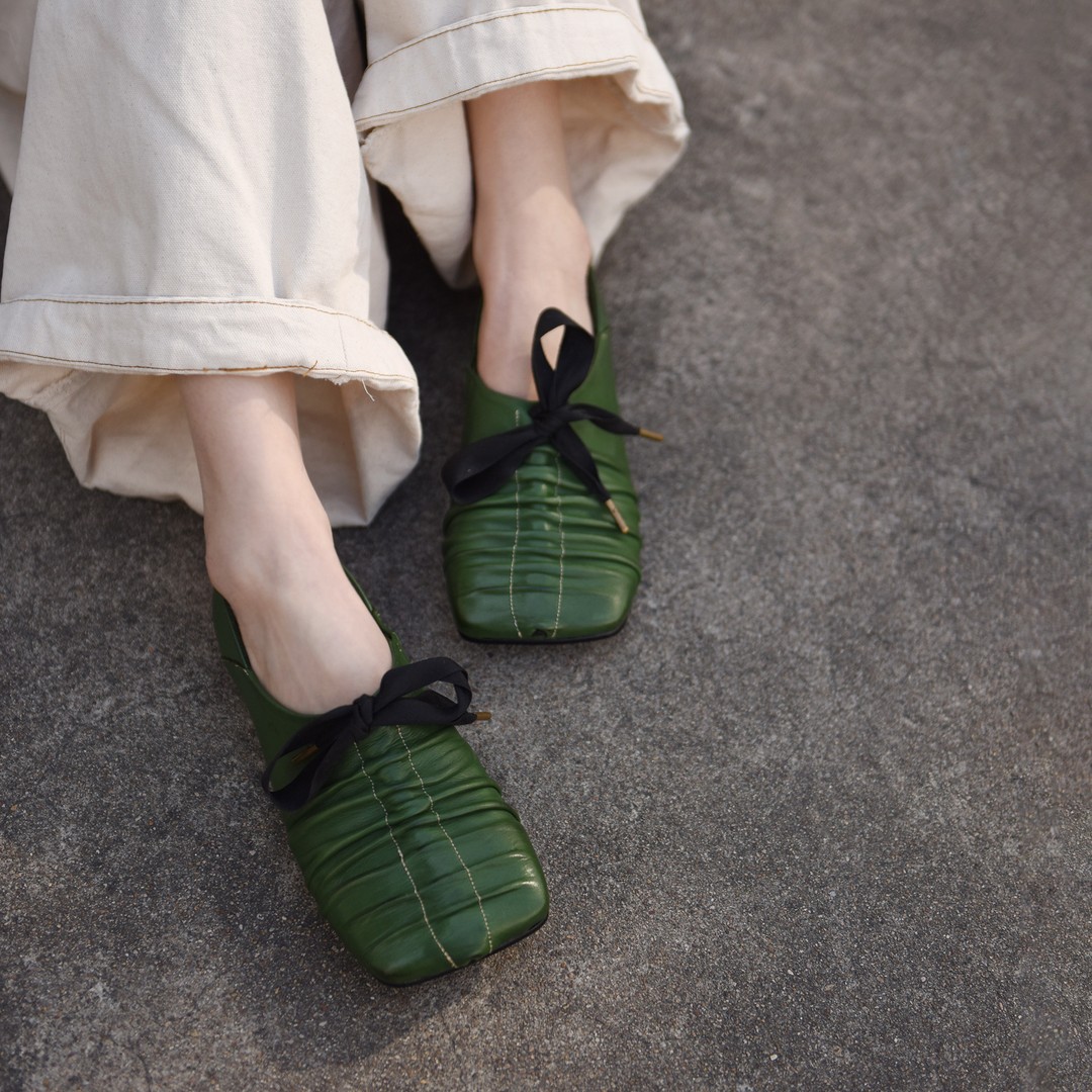 Artmu阿木复古水洗牛皮方头单鞋女平底新款蝴蝶结手工鞋1832-13主图