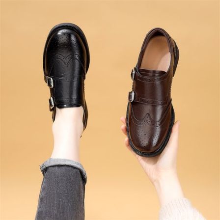 英伦风乐福鞋女2026春新款双扣带雕花圆头低跟小皮鞋百搭复古单鞋