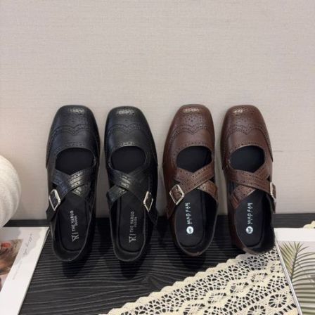 2026春季新款法式软底玛丽珍鞋浅口皮带扣小皮鞋交叉扣带平底单鞋