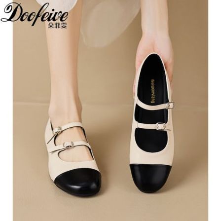 DOOFEIVE/朵菲雯法式复古小香风圆头一字带平底玛丽珍时尚女鞋