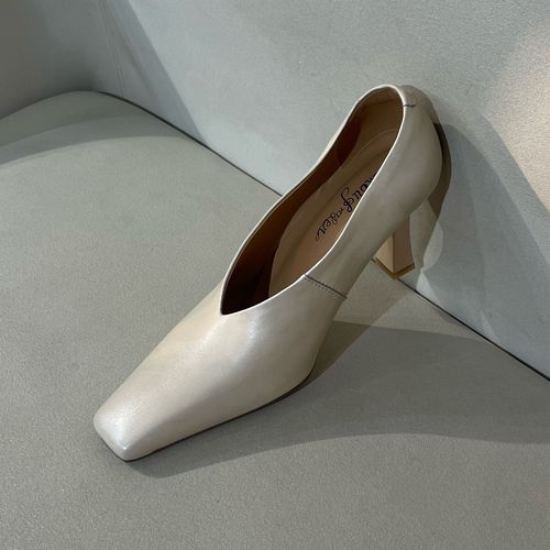 七月二店 6厘米 法式中古风白色百搭粗跟方头浅口通勤女高跟鞋主图